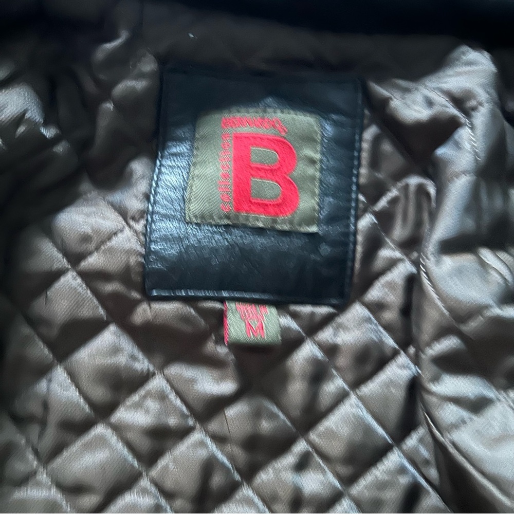 Bernardo Collection black leather bomber jacket medium zip Halloween coat - Picture 5 of 10